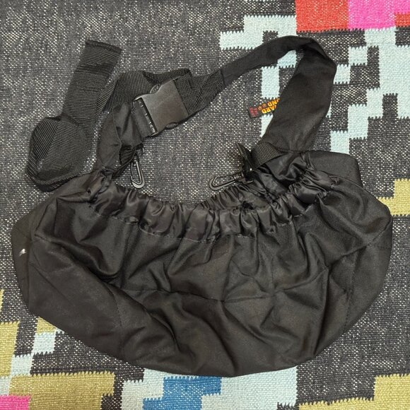 OUTWARD HOUND Pet Gear: Cross-Body Sling Pet Carrier, Black - Picture 11 of 16